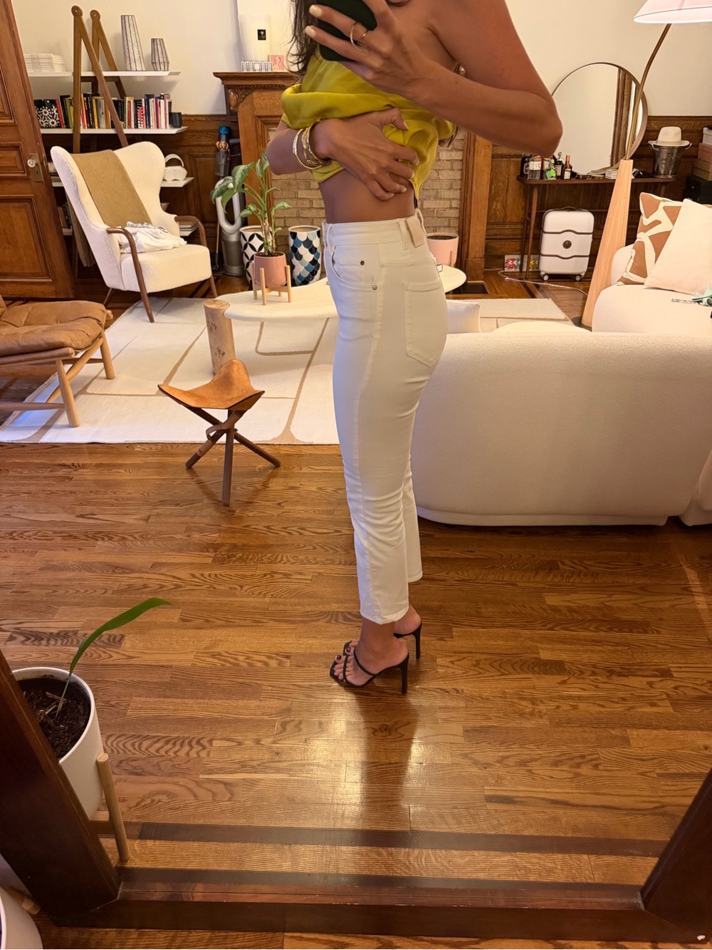 Massimo Dutti White Ankle Crop Jeans - size 2 US